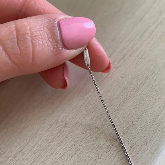 ❌SOLD❌Tiffany & co. Elsa Peretti letter E pendant - Picture 8 of 8